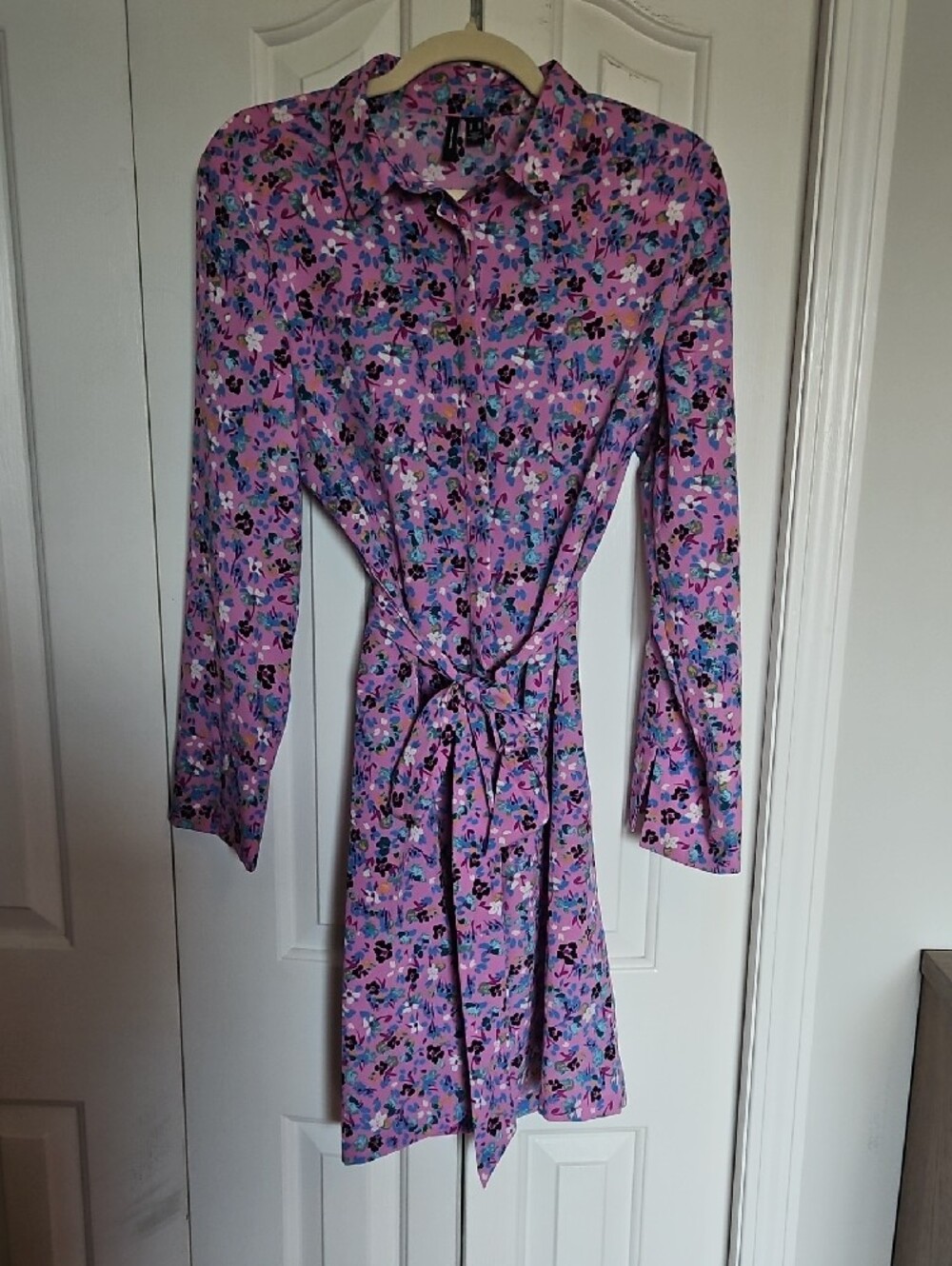 Vero Moda Floral Long-Sleeve Shirt Dress 🌸 Size M